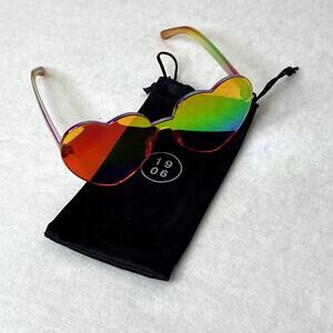 1906 Heart Color Changing Iridescent Sunglasses